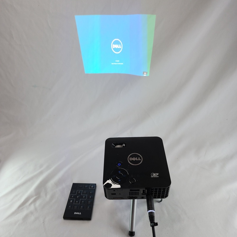 Dell M110 Portable Pico Projector Mini LED w/ Remote & Tripod – Tested
